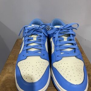 Nike unc blue low dunks